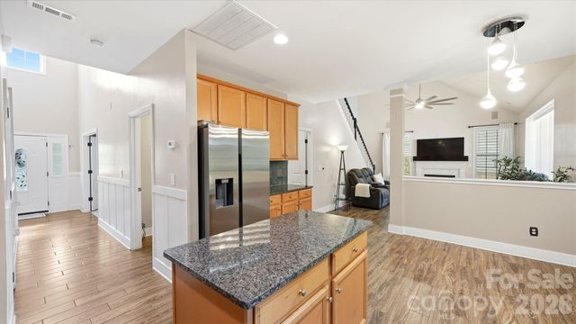 2480 N Legacy Park Boulevard, Fort Mill, SC 29707