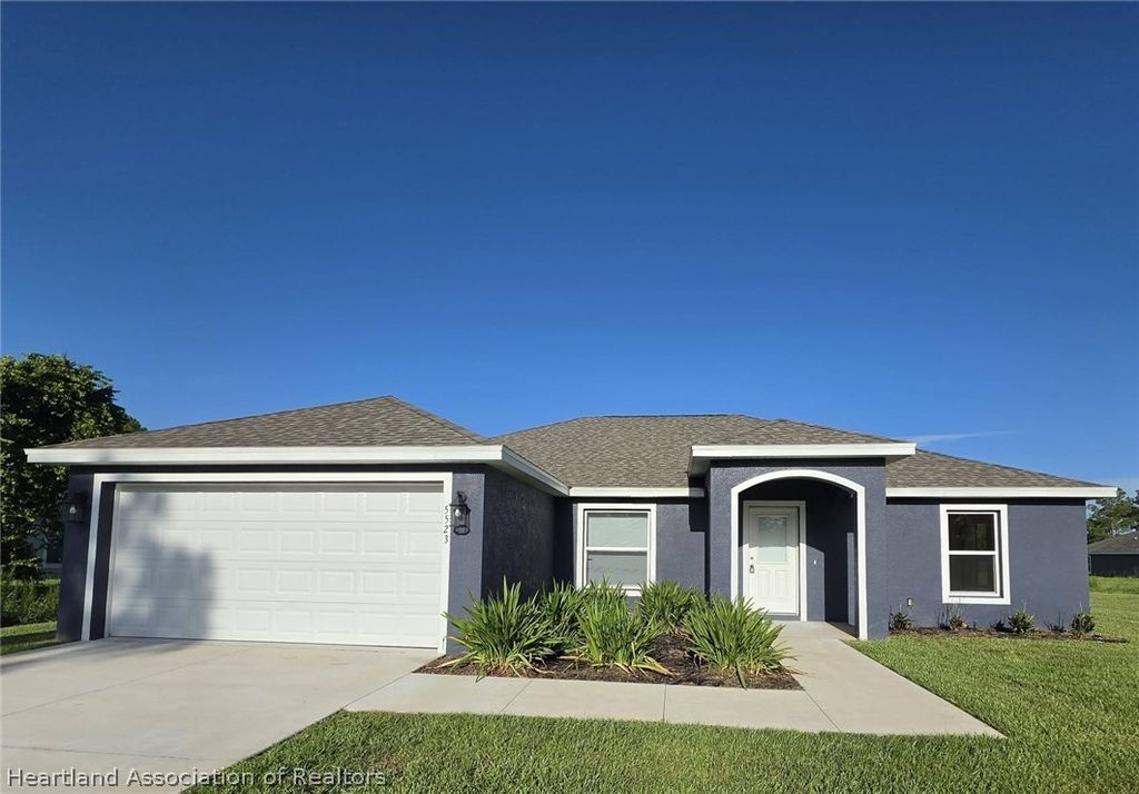 5523 Castania Drive, Sebring, FL 33872