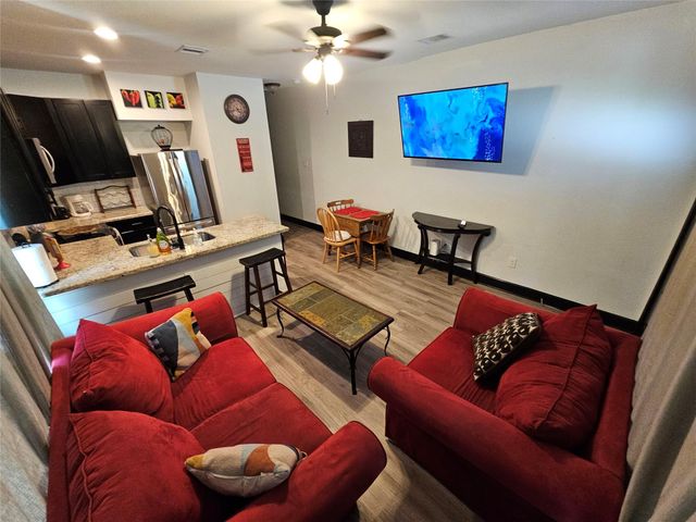 6706 Avenue C 2, Houston, TX 77011
