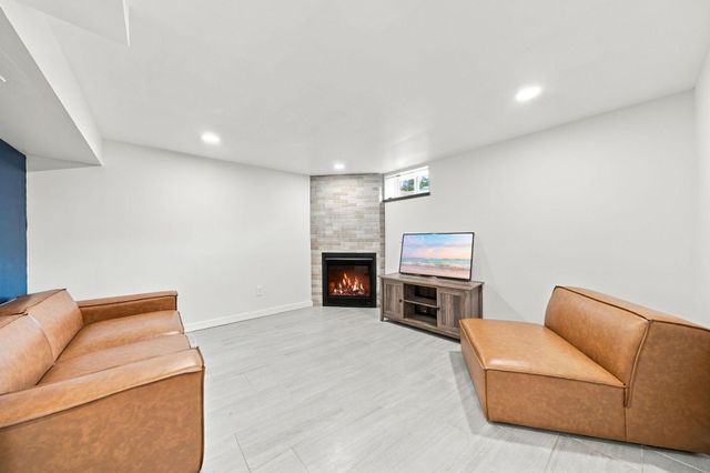 5549 Emerson Avenue S, Minneapolis, MN 55419