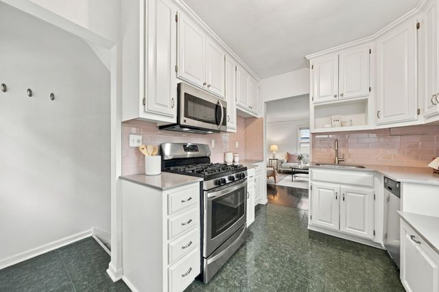 5549 Emerson Avenue S, Minneapolis, MN 55419