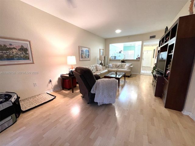 7775 Yardley Drive 409, Tamarac, FL 33321