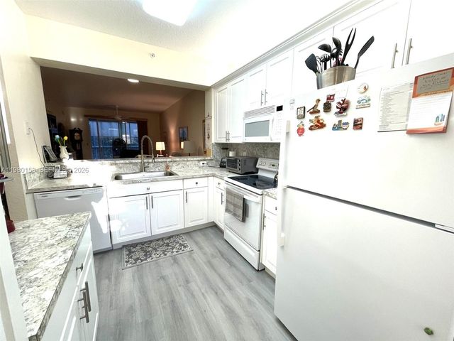 7775 Yardley Drive 409, Tamarac, FL 33321