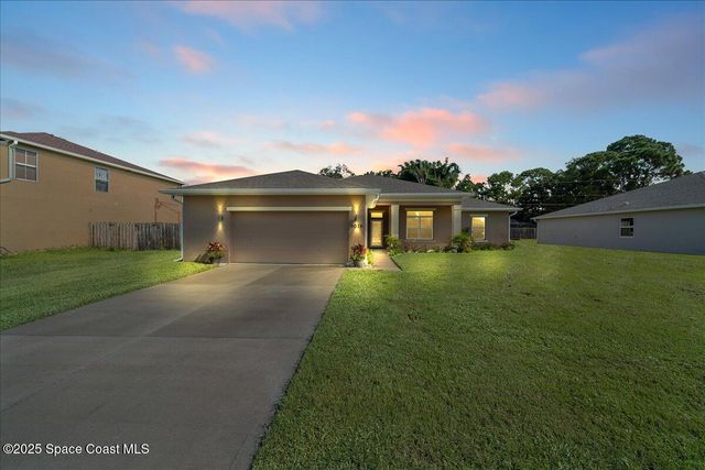 1015 Durango Street SE, Palm Bay, FL 32909