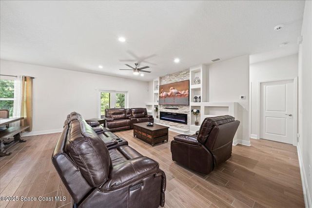 1015 Durango Street SE, Palm Bay, FL 32909