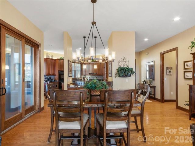 600 Andrew Banks Road D4, Burnsville, NC 28714