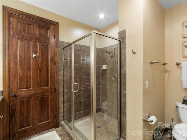 600 Andrew Banks Road D4, Burnsville, NC 28714