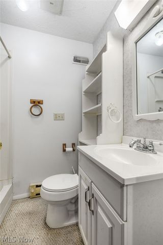 2081 Waynesburg Road NW, Carrollton, OH 44615