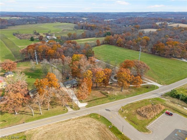 2081 Waynesburg Road NW, Carrollton, OH 44615