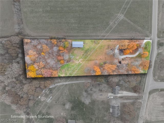 2081 Waynesburg Road NW, Carrollton, OH 44615