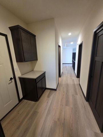 N945 Winds WAY, Oconomowoc, WI 53066