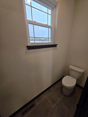 N945 Winds WAY, Oconomowoc, WI 53066