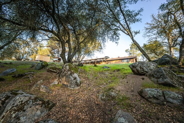 44410 Quail Court, Coarsegold, CA 93614