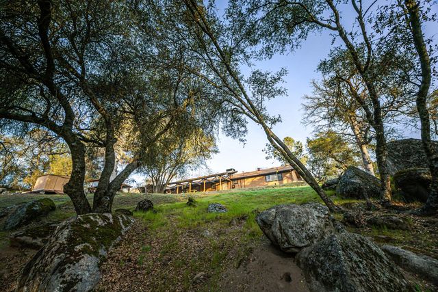 44410 Quail Court, Coarsegold, CA 93614