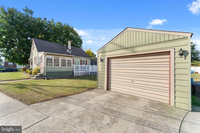 354 GREENWOOD AVE, Gloucester City, NJ 08030
