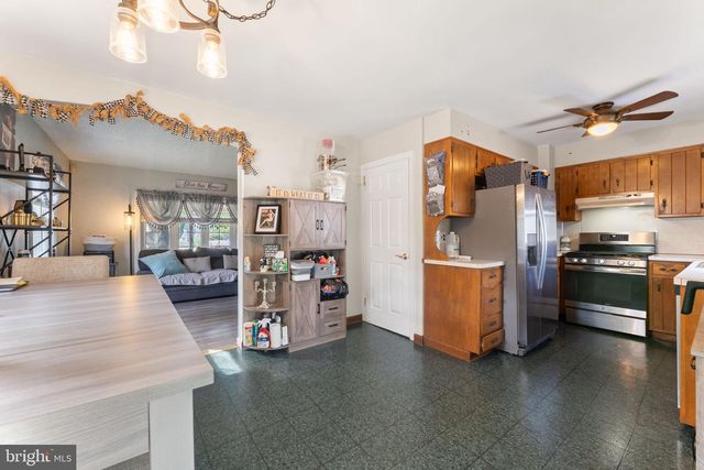 354 GREENWOOD AVE, Gloucester City, NJ 08030