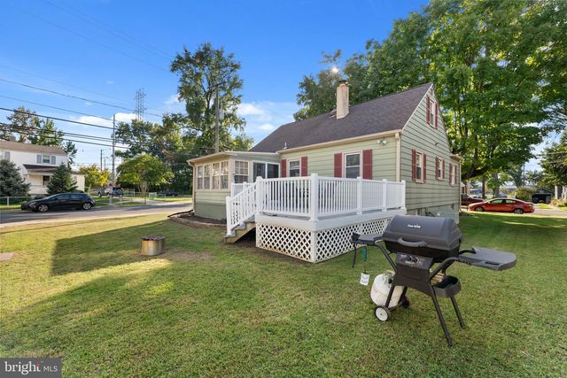 354 GREENWOOD AVE, Gloucester City, NJ 08030