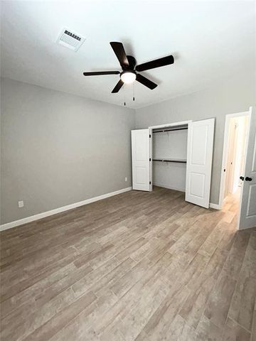 8006 Bowen Street, Houston, TX 77051
