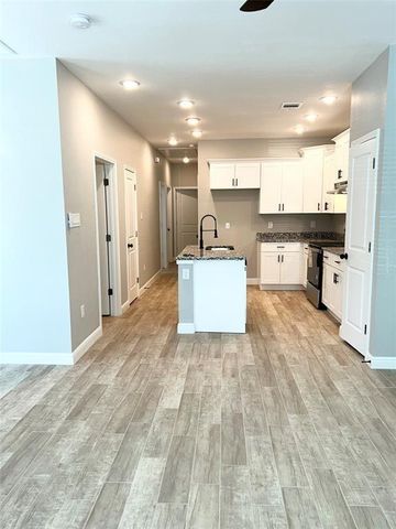 8006 Bowen Street, Houston, TX 77051