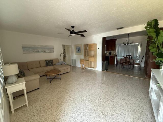 6015 CARLTON AVENUE, Sarasota, FL 34231