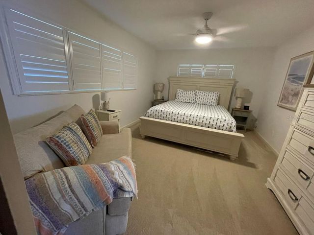 6015 CARLTON AVENUE, Sarasota, FL 34231