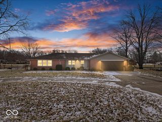 283 E 600 N, Alexandria, IN 46001