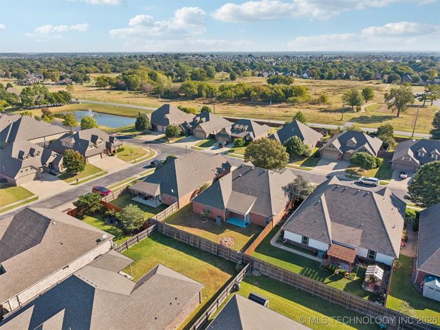 14760 S Vandalia Avenue, Bixby, OK 74008