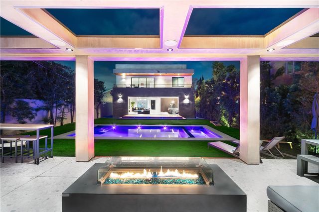 716 N Fuller, Los Angeles, CA 90046