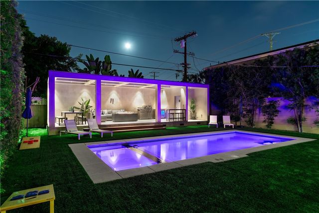 716 N Fuller, Los Angeles, CA 90046