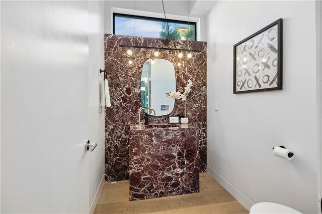 716 N Fuller, Los Angeles, CA 90046