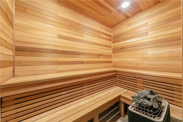 716 N Fuller, Los Angeles, CA 90046