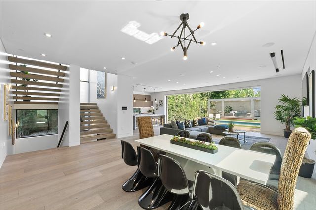 716 N Fuller, Los Angeles, CA 90046