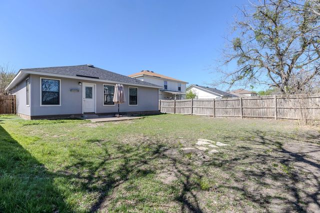 18200 Canopy LN, Manor, TX 78653