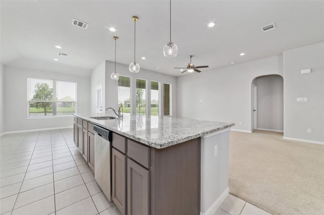 77 Carmel Drive, Manvel, TX 77578