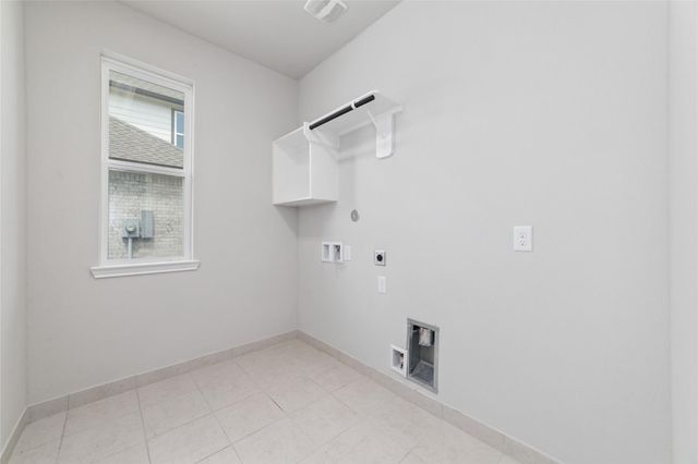 77 Carmel Drive, Manvel, TX 77578