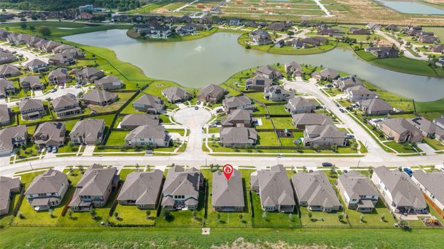 77 Carmel Drive, Manvel, TX 77578