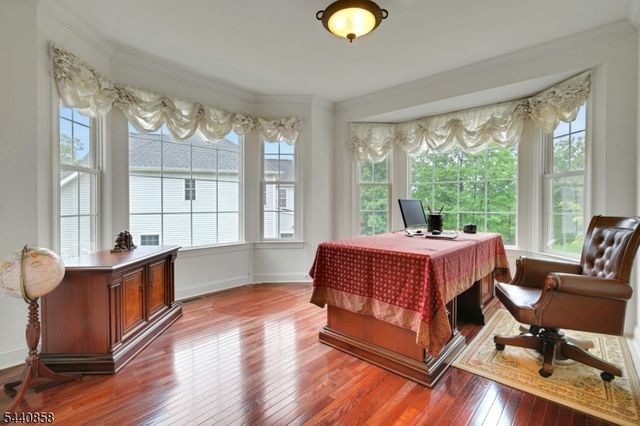 11 Skyview Ter, Riverdale Boro, NJ 07457