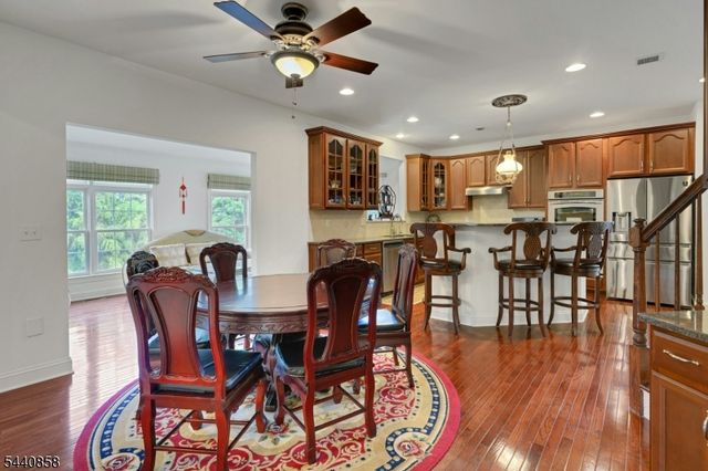 11 Skyview Ter, Riverdale Boro, NJ 07457