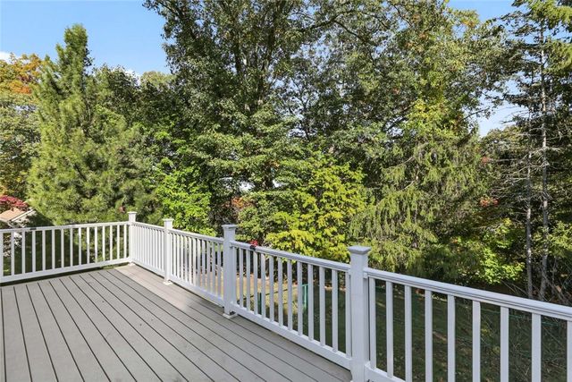 11 Beauregard Avenue, Lincoln, RI 02865