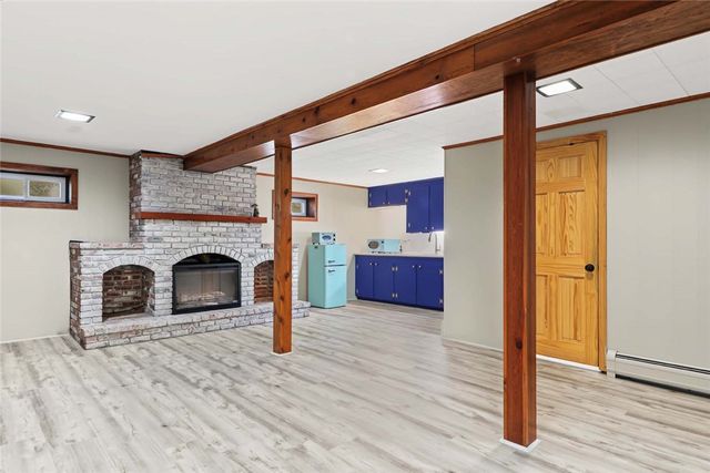 11 Beauregard Avenue, Lincoln, RI 02865