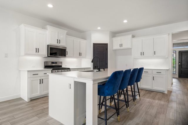 1404 Millerbird Way, Argyle, TX 76226