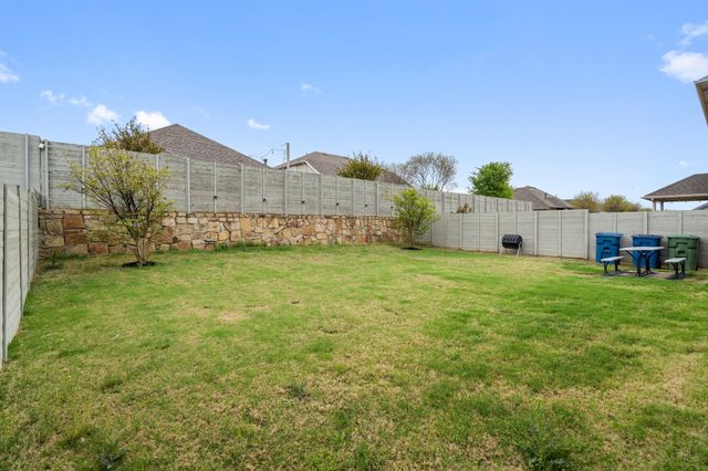 1404 Millerbird Way, Argyle, TX 76226