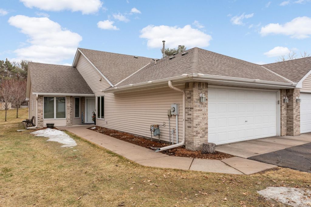 11849 Aberdeen Street NE, Blaine, MN 55449