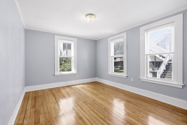 88 Weston St 1, Brockton, MA 02301