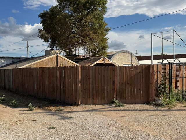 1615 10th Street, Wilson, TX 79381