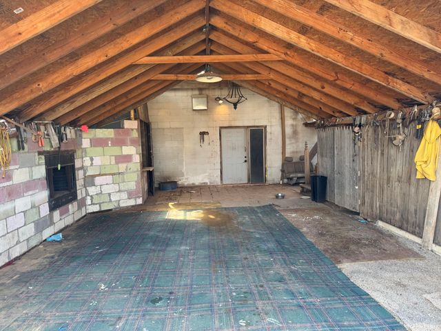 1615 10th Street, Wilson, TX 79381