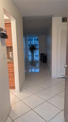 301 NE 14th Ave 404, Hallandale Beach, FL 33009