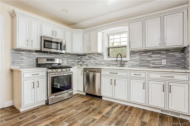 145 Johnson Road, Scarsdale, NY 10583