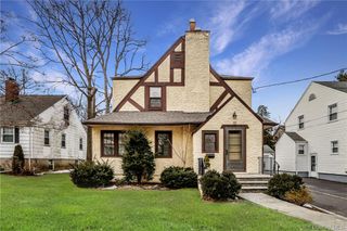 145 Johnson Road, Scarsdale, NY 10583
