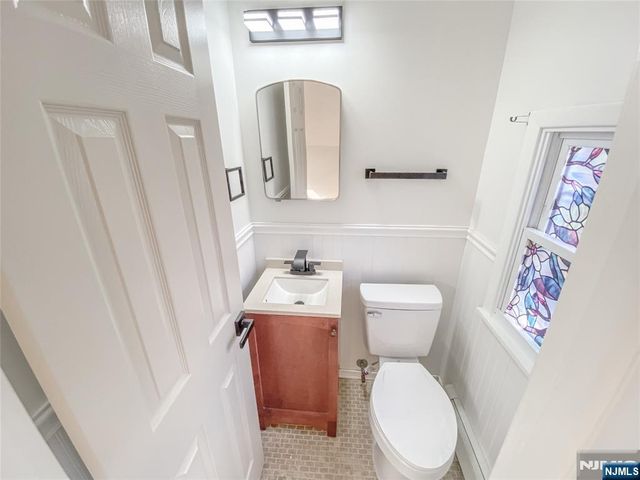 1 Herrick Drive, Old Tappan, NJ 07675
